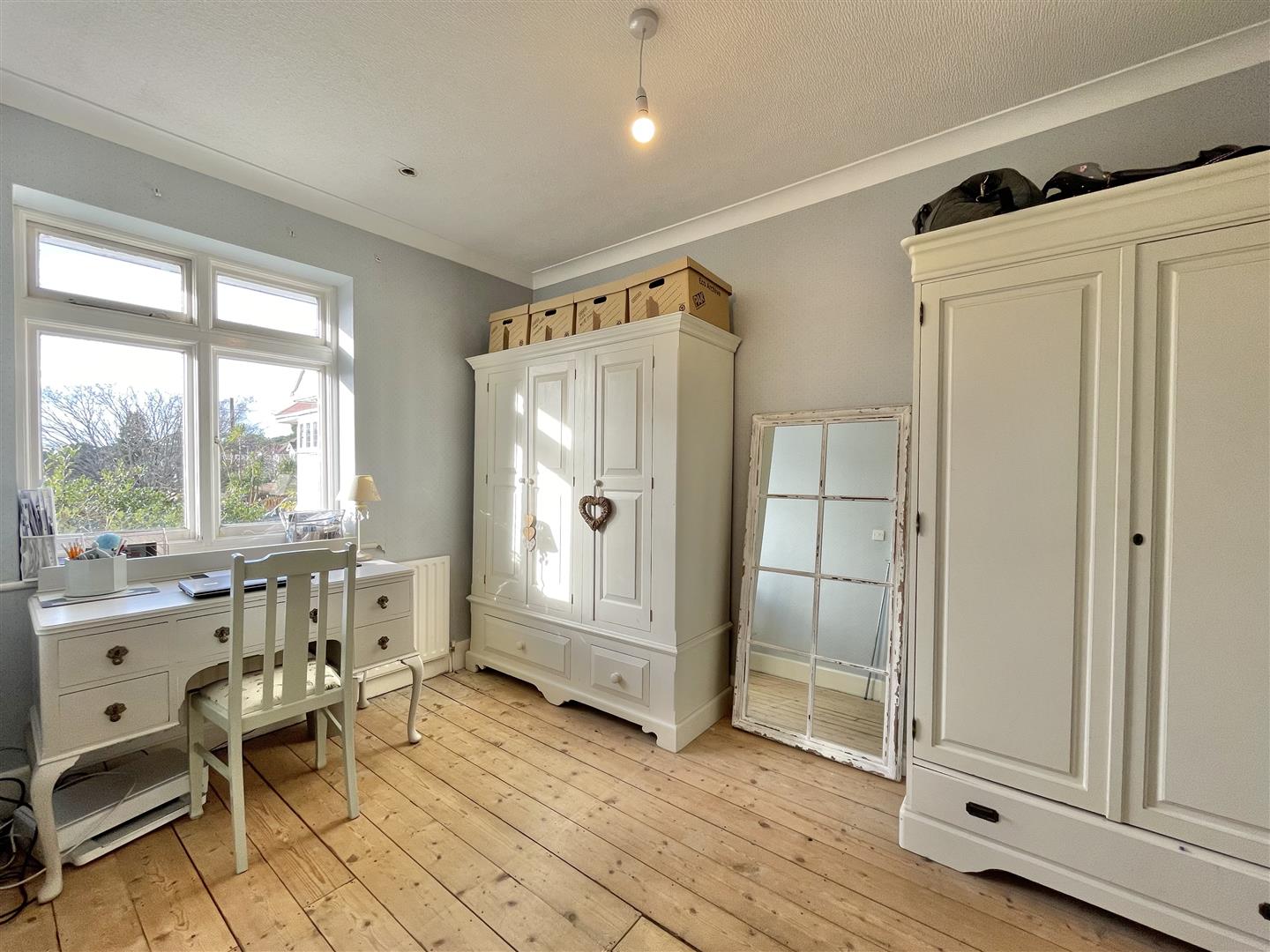 6 Bedroom House Canford Cliffs Avenue, Canford Cliffs